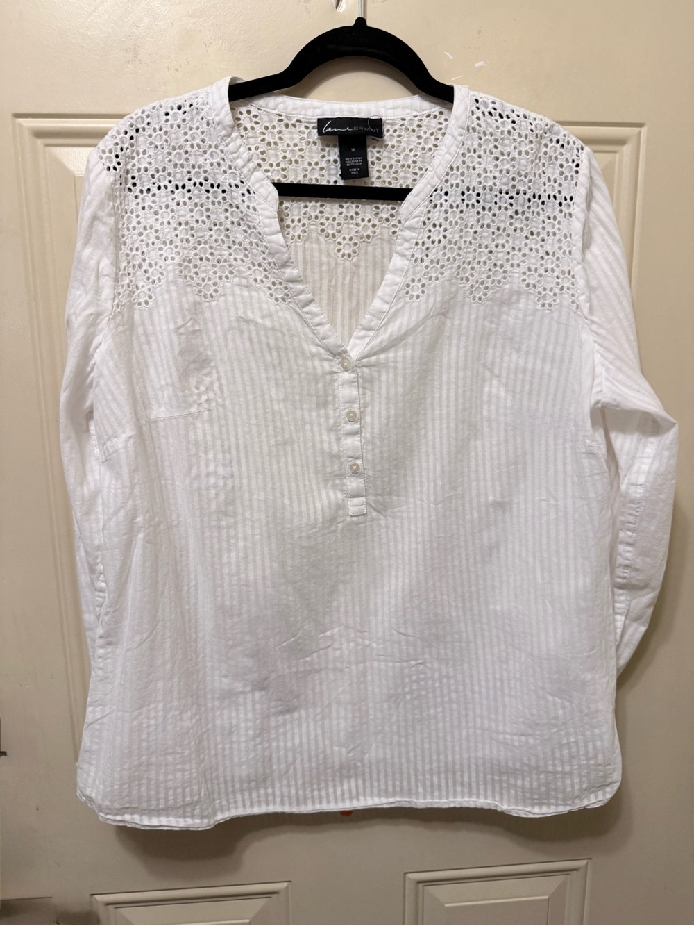 Lane Bryant White Cotton Pullover Blouse with Eyelet  Size 18